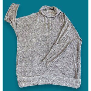 Lane Bryant Cowl Neck Pullover Top Women's Sz 18/20 Metallic Gray Silver Batwing